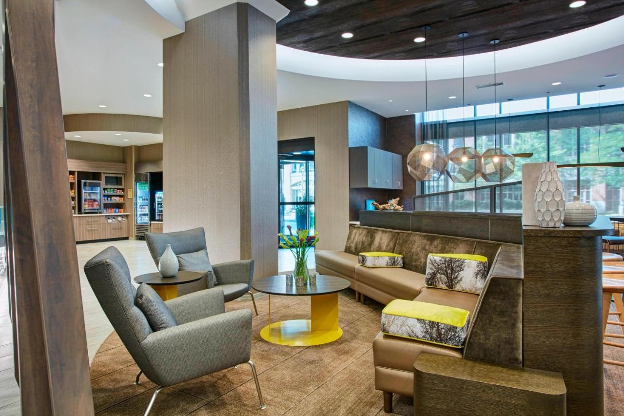 Springhill Suites By Marriott Milwaukee Downtown Exterior foto