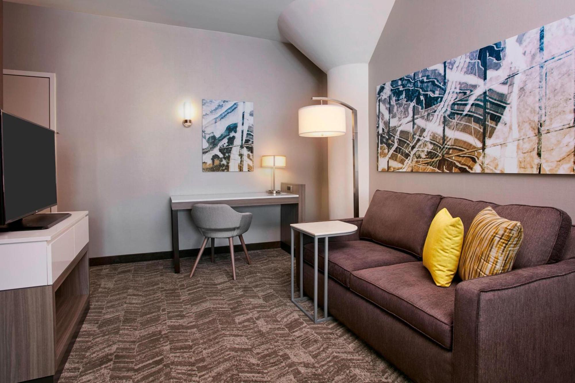 Springhill Suites By Marriott Milwaukee Downtown Exterior foto